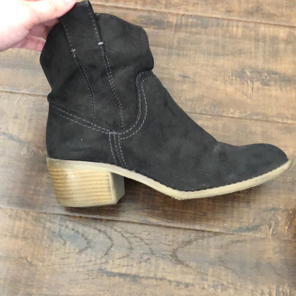 Target booties - Picture 2 of 6
